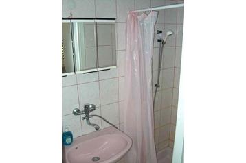 Hungrie Privát Harkány, Extérieur